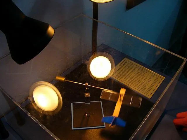 Efecto fotoeléctrico